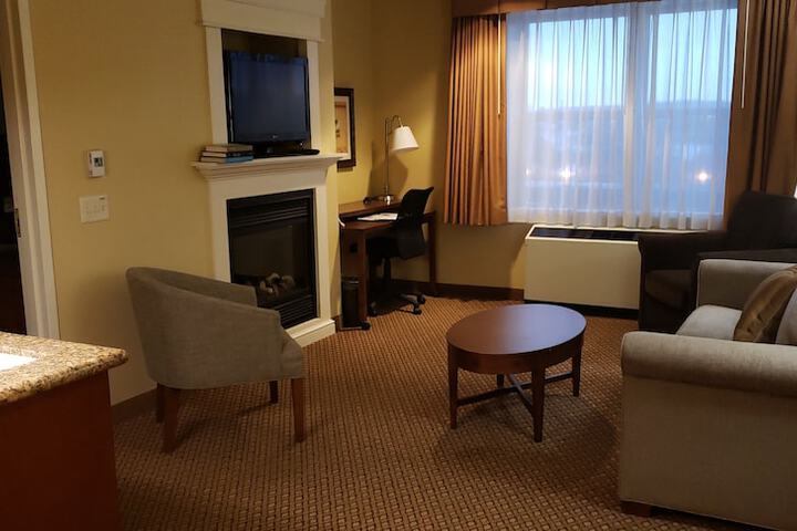 Room 40 of 83