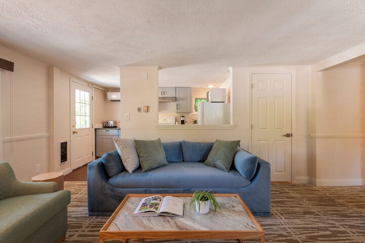The Meadowmere Resort