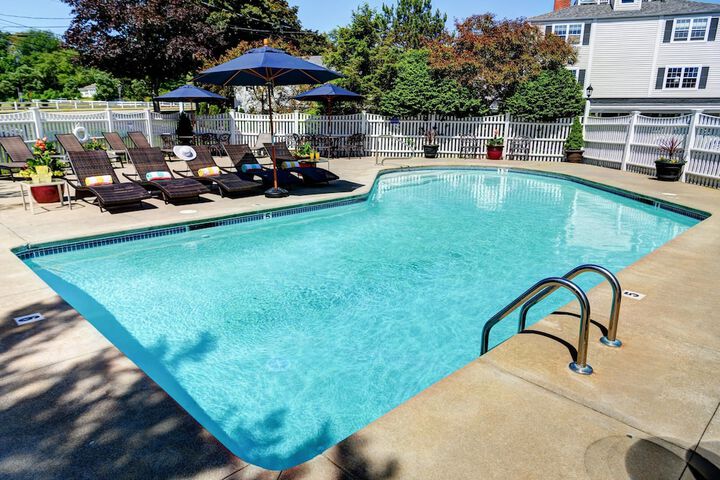 Port Inn and Suites Portsmouth an Ascend Collection Hotel