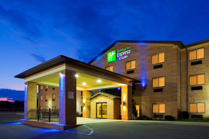 Hotel 2 of 40
