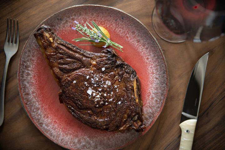 Dining 101 of 171