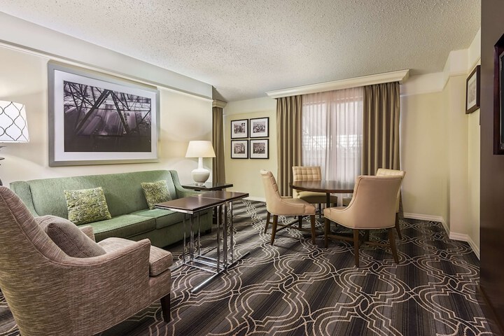 Room 65 of 160