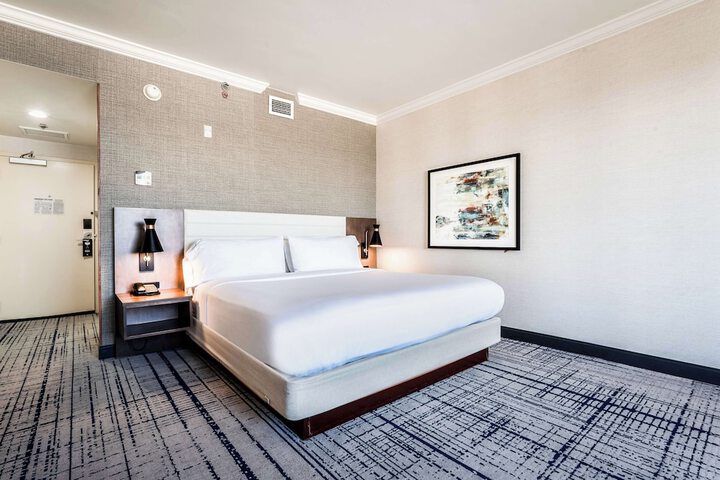 Room 31 of 43