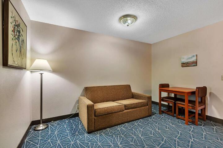 SureStay by Best Western Spicer