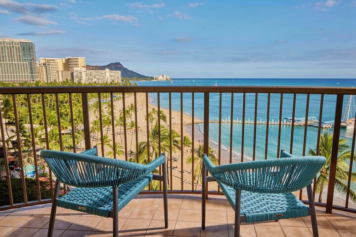 Hilton Hawaiian Village Waikiki Beach Resort