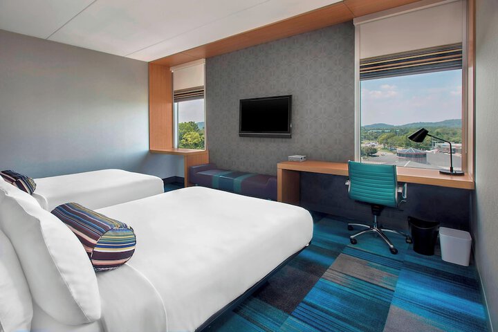 Room 30 of 63