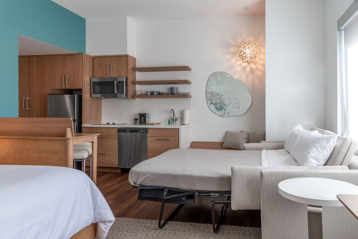 Room 21 of 54