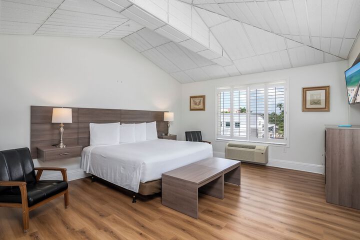 Room 21 of 54