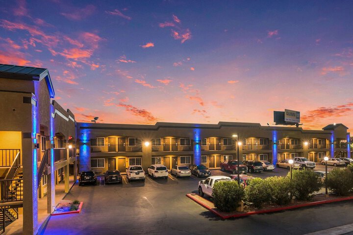 Hotel 6 of 47