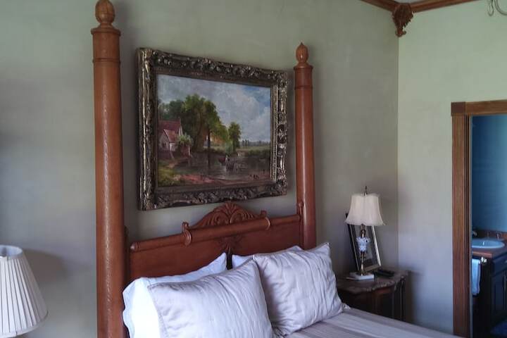 Inntiquity a Country Inn