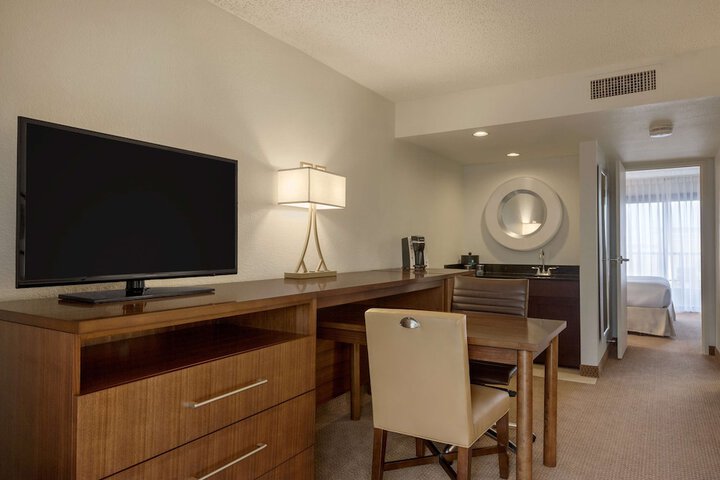 Room 20 of 29