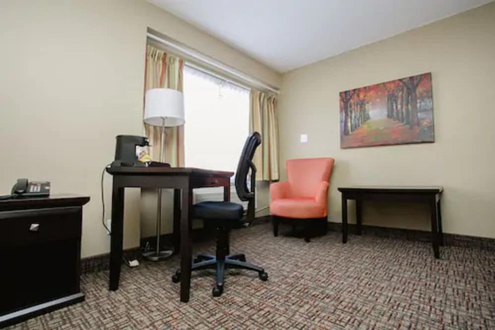 Room 20 of 25