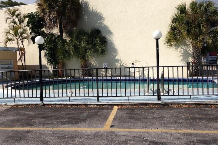 Pool 5 of 19