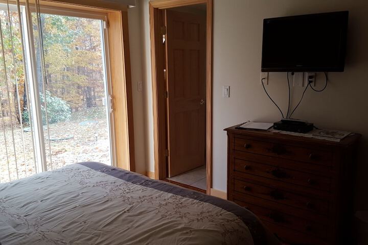 Room 27 of 47