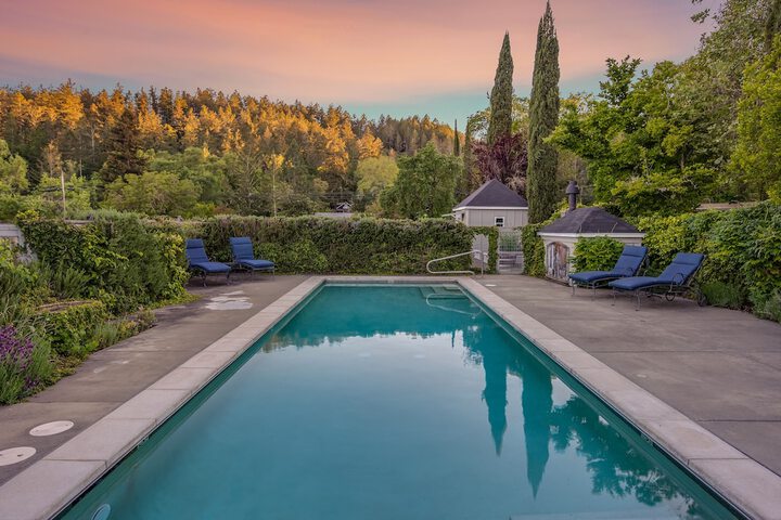 Pool 9 of 30