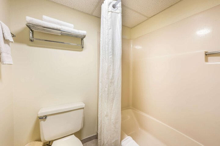 Econo Lodge Quakertown