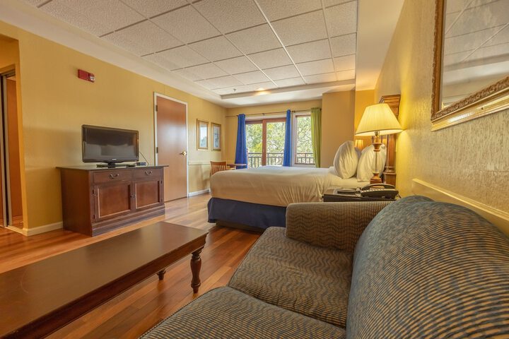 Room 36 of 70