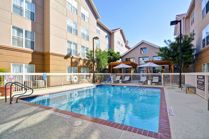 Pool 5 of 39