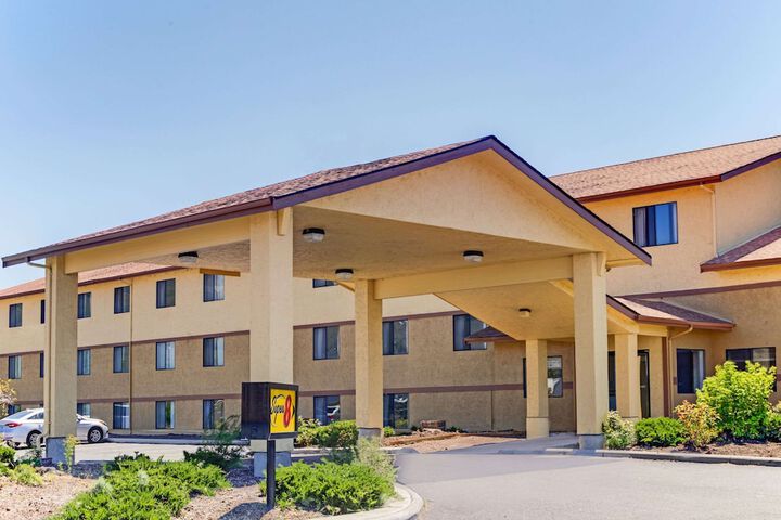 Hotel 3 of 31