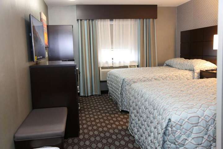 Room 43 of 57