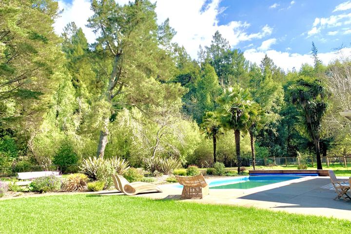 Zegarra Estate