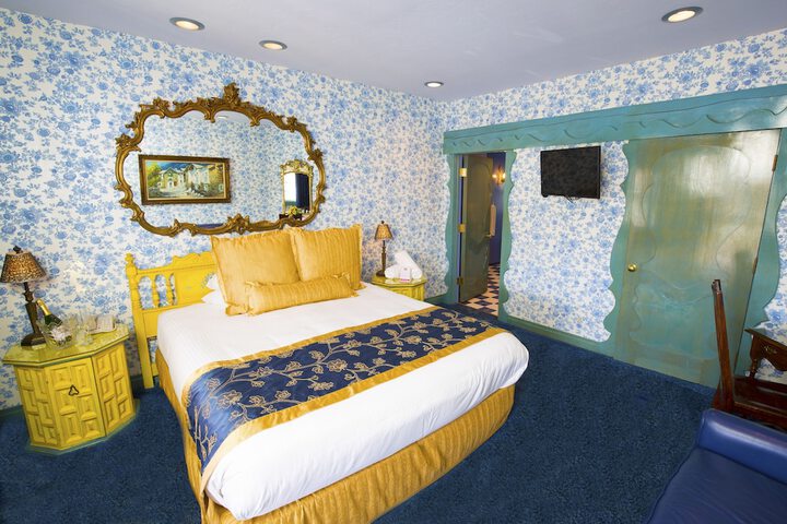Room 108 of 461