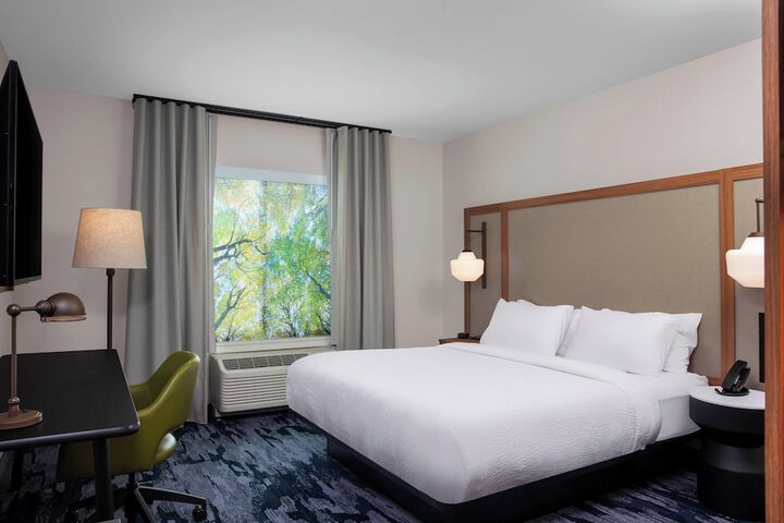 Fairfield Inn & Suites by Marriott Lebanon near Expo Center