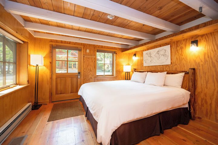 Sleeping Lady Mountain Resort & Spa
