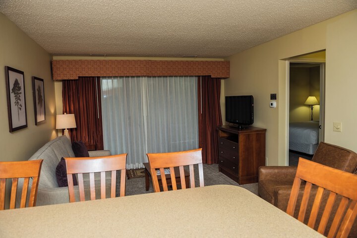 Room 46 of 84