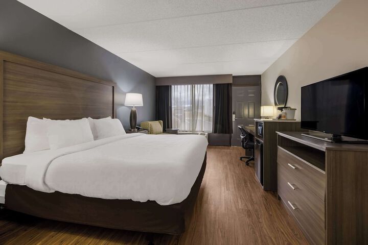 Quality Inn Asheville Airport