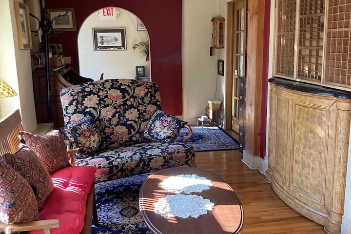 Room 225 of 289