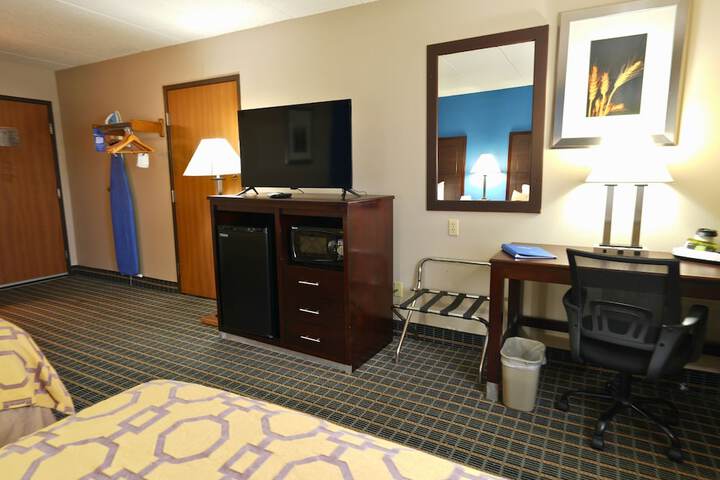 Room 25 of 46