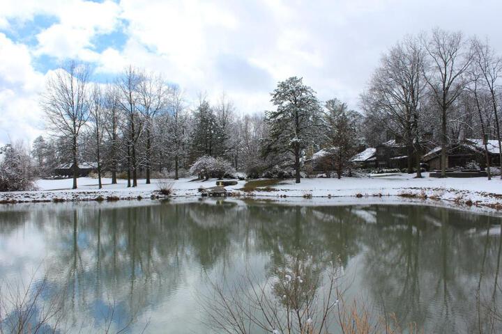 The Inn at White Oak