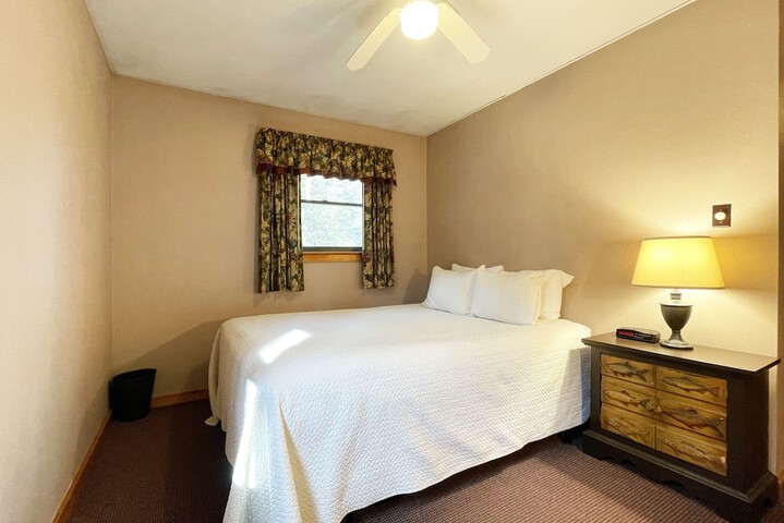 Mountain Springs Lake Resort