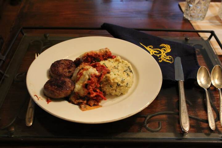 Dining 32 of 41