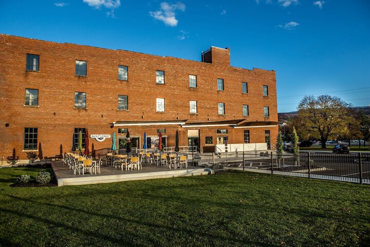Jackson Park Inn an Ascend Collection Hotel