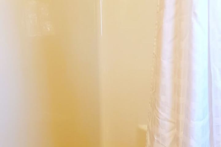 Room 204 of 258