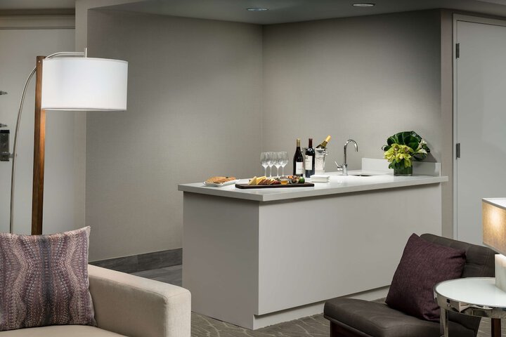 Room 72 of 103