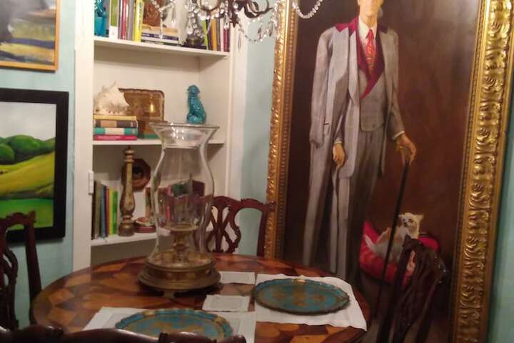 Room 18 of 32