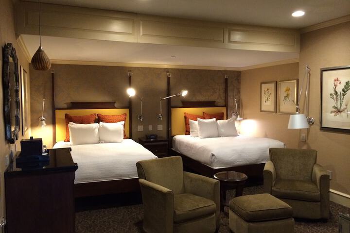 Room 4 of 36