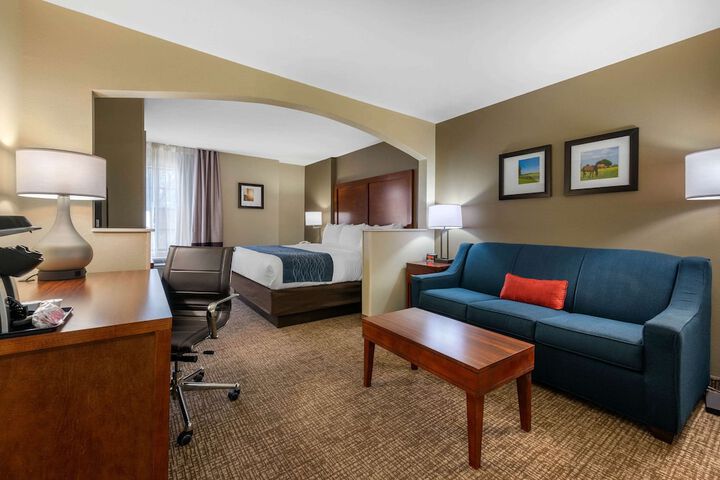 Room 28 of 36