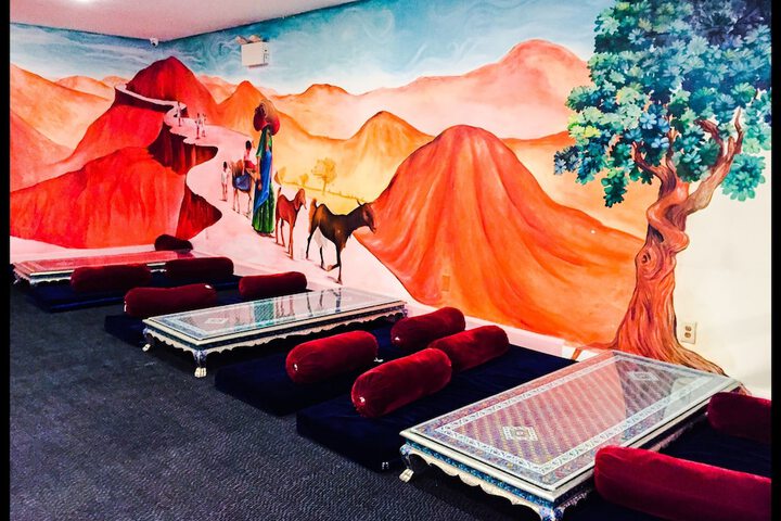 Lounge 17 of 20