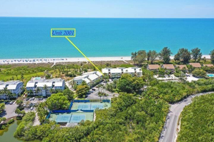 South Seas Beach Villa 2001