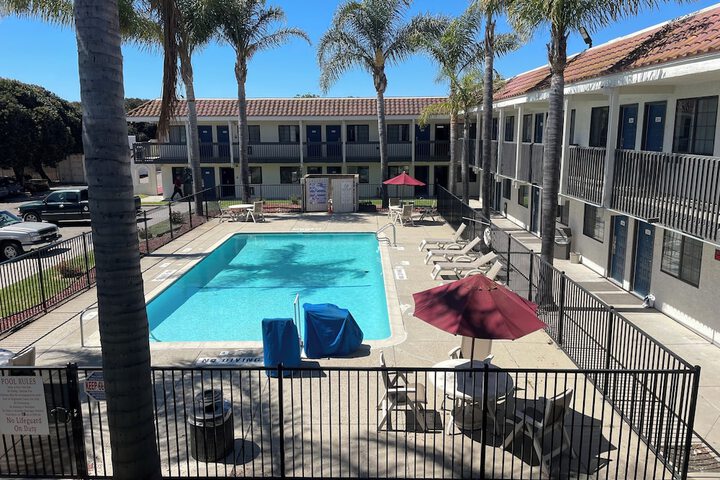 Motel 6 Lompoc CA
