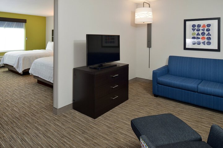 Room 34 of 54