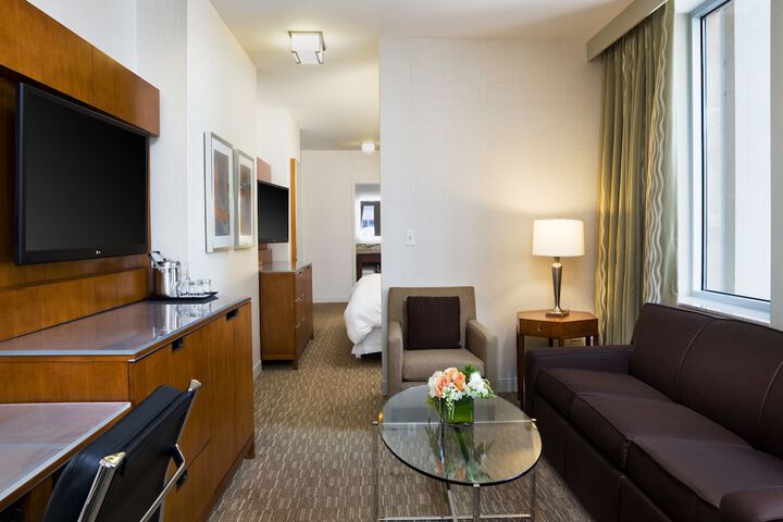Room 21 of 48