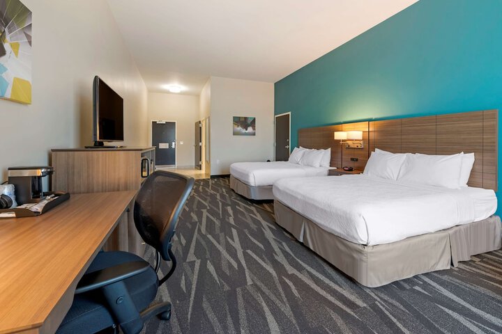 Room 16 of 39
