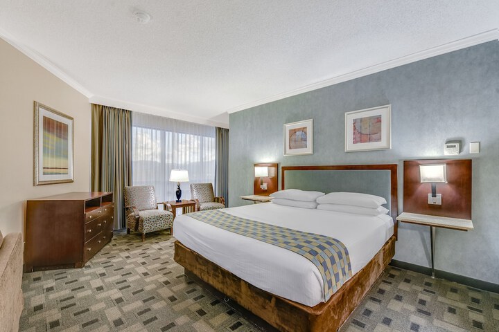Room 10 of 91