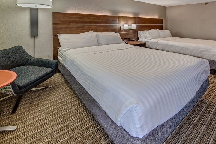 Room 21 of 47