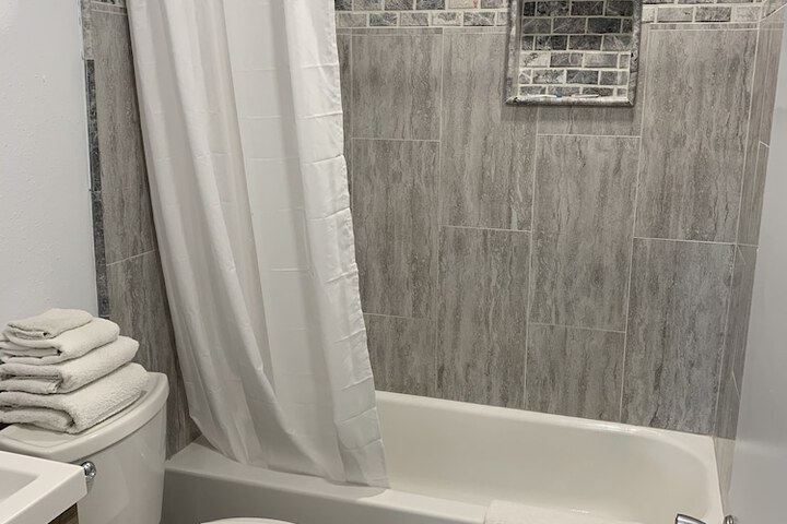 Room 20 of 20